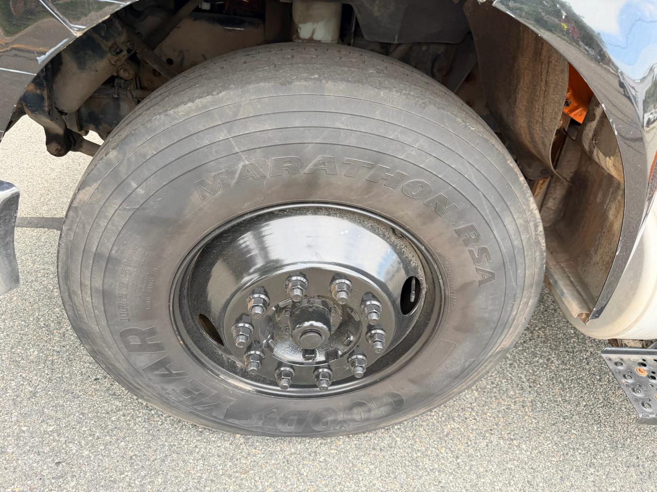 Ford F-750 Regular Cab 2WD DRW 2015