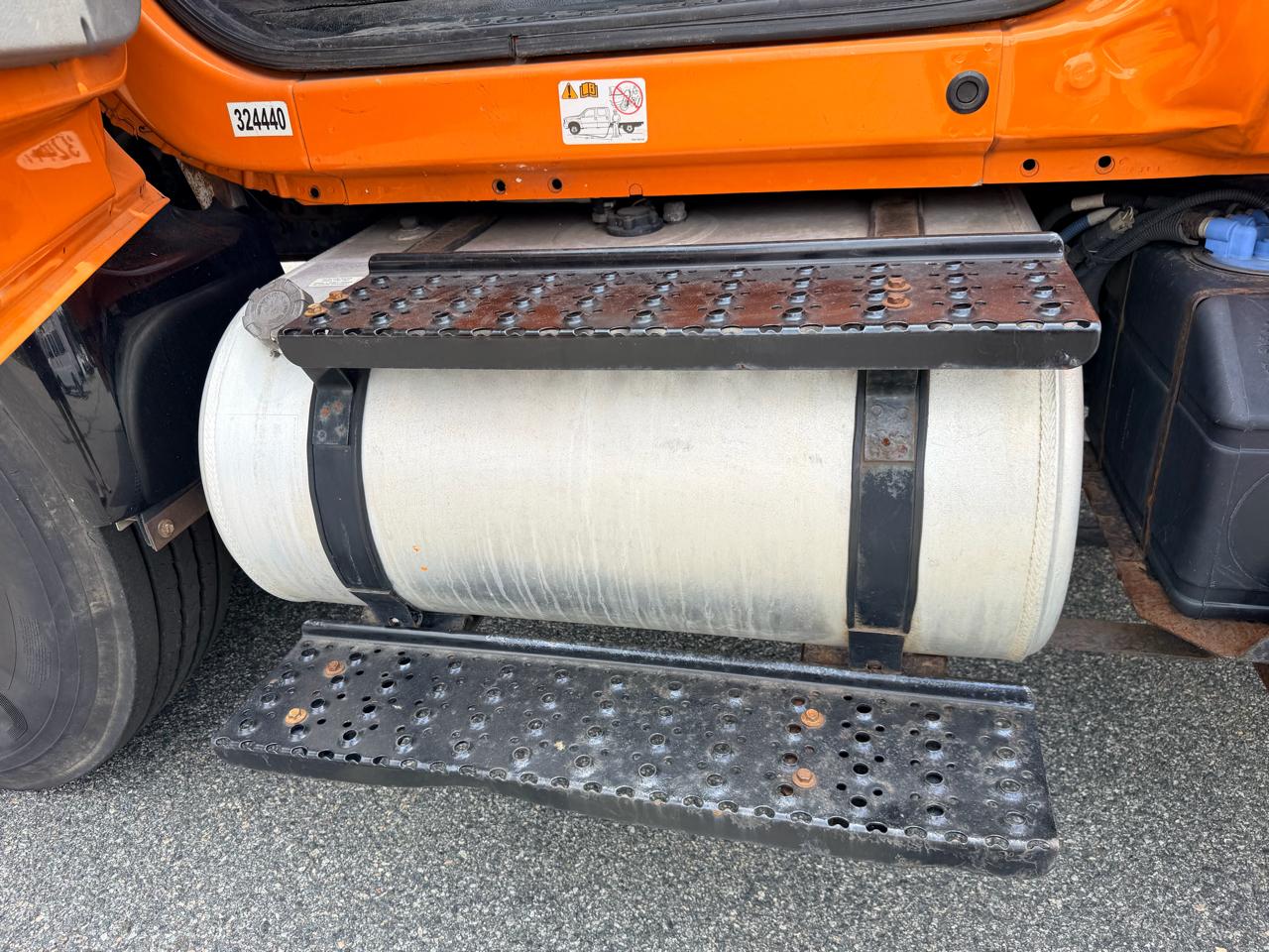 Ford F-750 Regular Cab 2WD DRW 2015