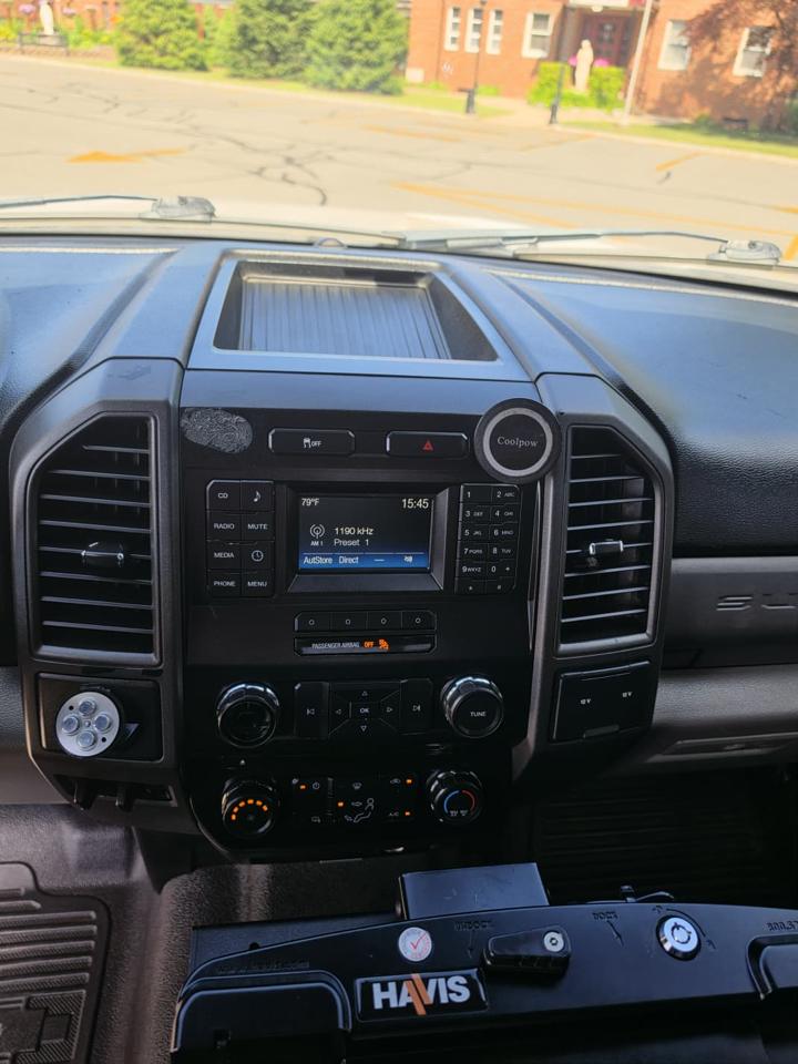 Ford F-350 SD XL SuperCab Long Bed DRW 2WD 2017