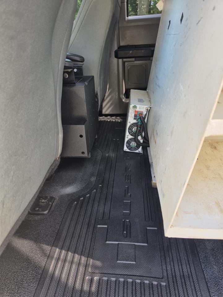 Ford F-350 SD XL SuperCab Long Bed DRW 2WD 2017