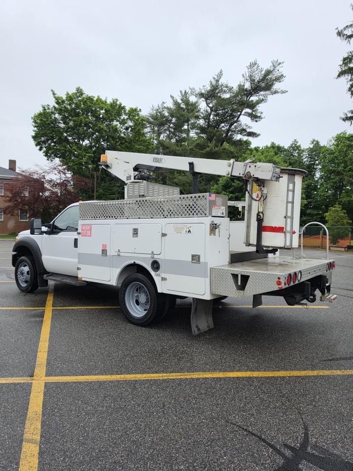 Ford F-450 SD Regular Cab DRW 2WD 2012