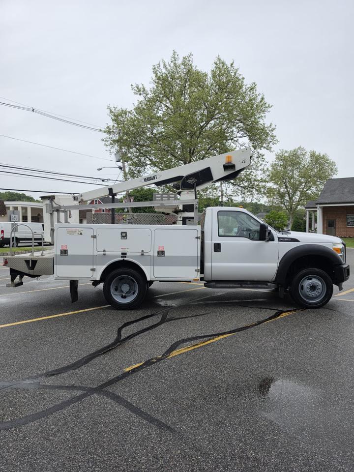 Ford F-450 SD Regular Cab DRW 2WD 2012