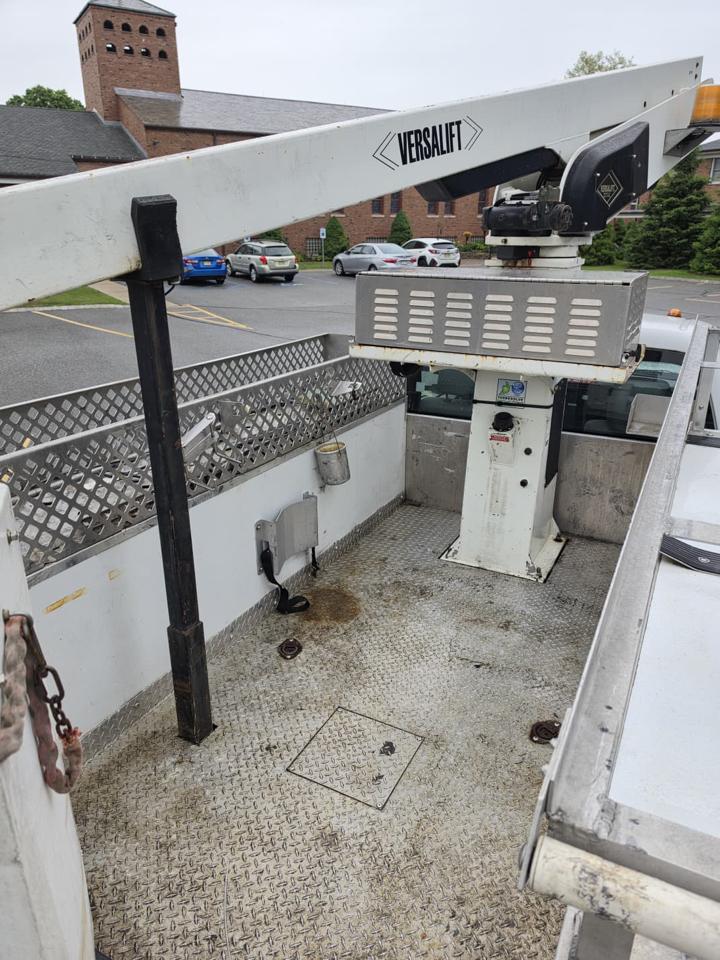Ford F-450 SD Regular Cab DRW 2WD 2012