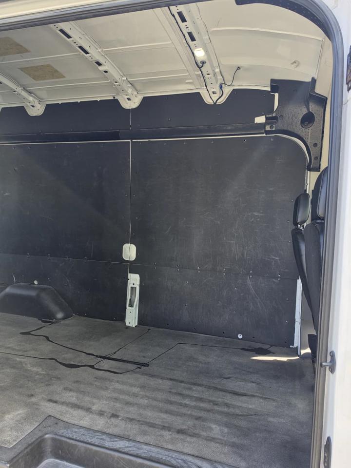 Ford Transit 250 Van High Roof w/Sliding Pass. 148-in. WB EL 2023