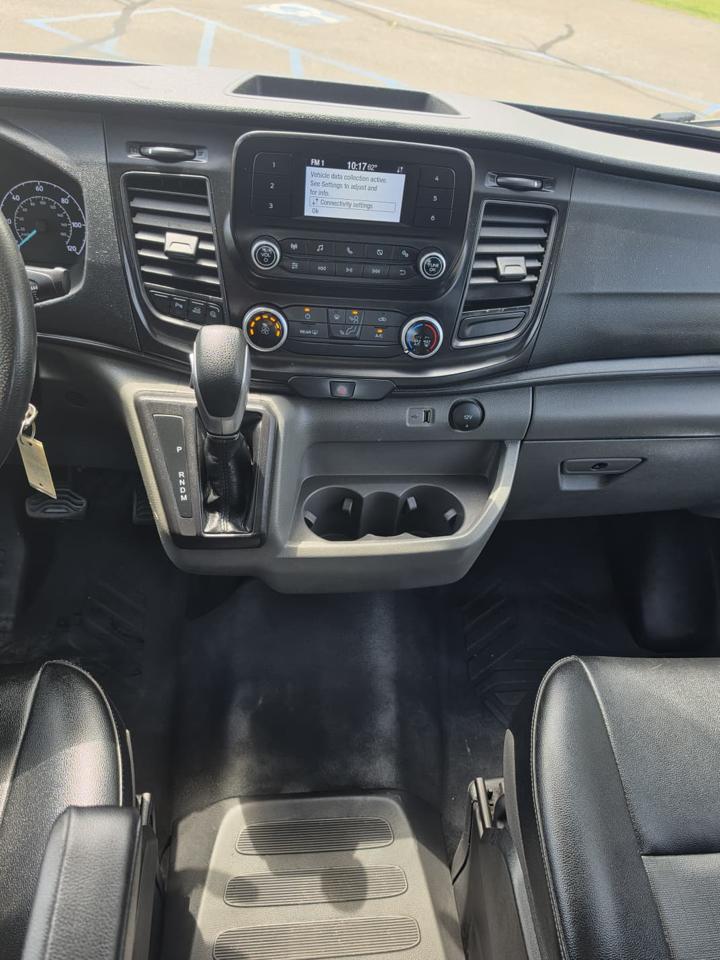 Ford Transit 250 Van High Roof w/Sliding Pass. 148-in. WB EL 2023