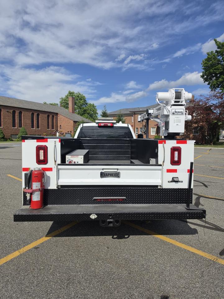 Chevrolet Silverado 3500HD 4WD Reg Cab 133" DRW Work Truck 2018