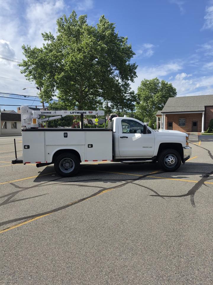 Chevrolet Silverado 3500HD 4WD Reg Cab 133" DRW Work Truck 2018