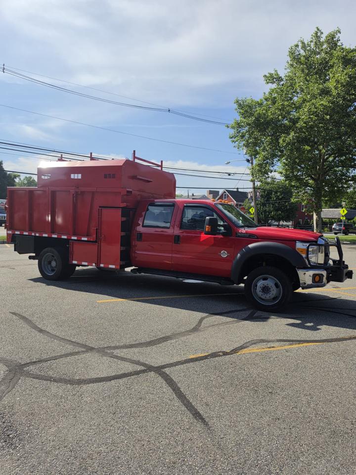 Ford F-550 Crew Cab DRW 4WD 2016