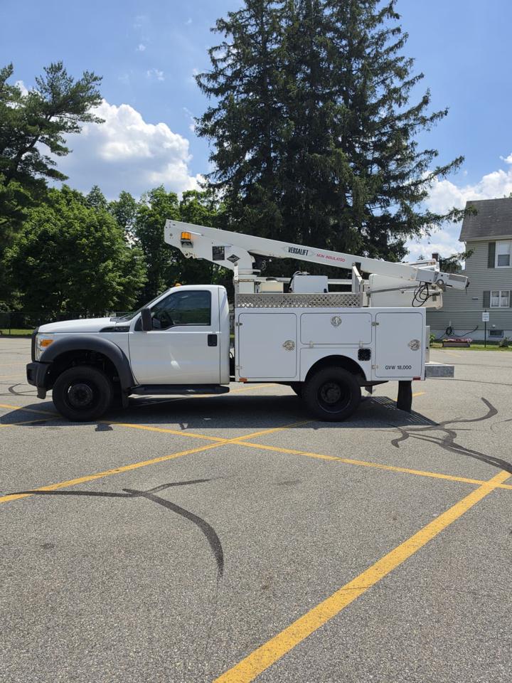 Ford F-450 SD Regular Cab DRW 2WD 2012