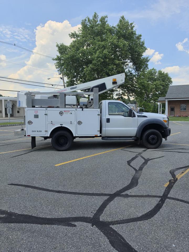 Ford F-450 SD Regular Cab DRW 2WD 2012