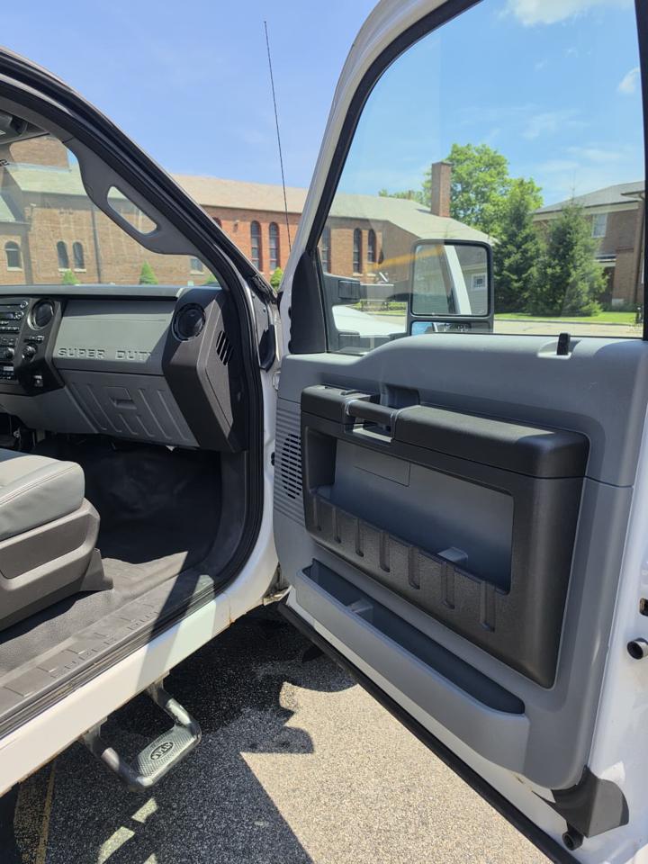 Ford F-550 SuperCab DRW 4WD 2016