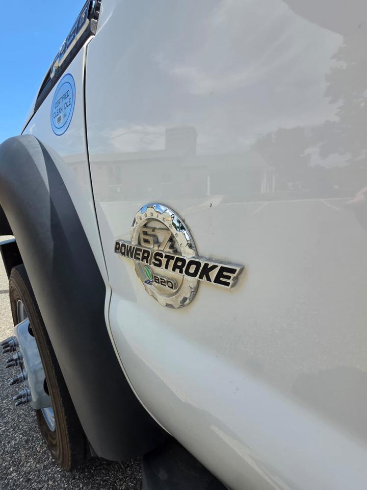 Ford F-450 SD Regular Cab DRW 2WD 2016