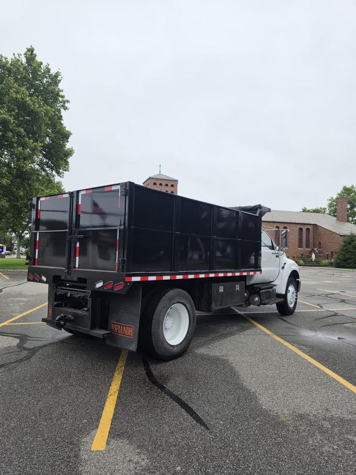 Ford F-750 Regular Cab 2WD DRW 2013