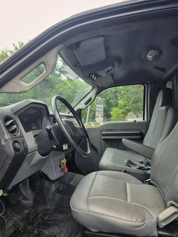 Ford F-750 Regular Cab 2WD DRW 2013