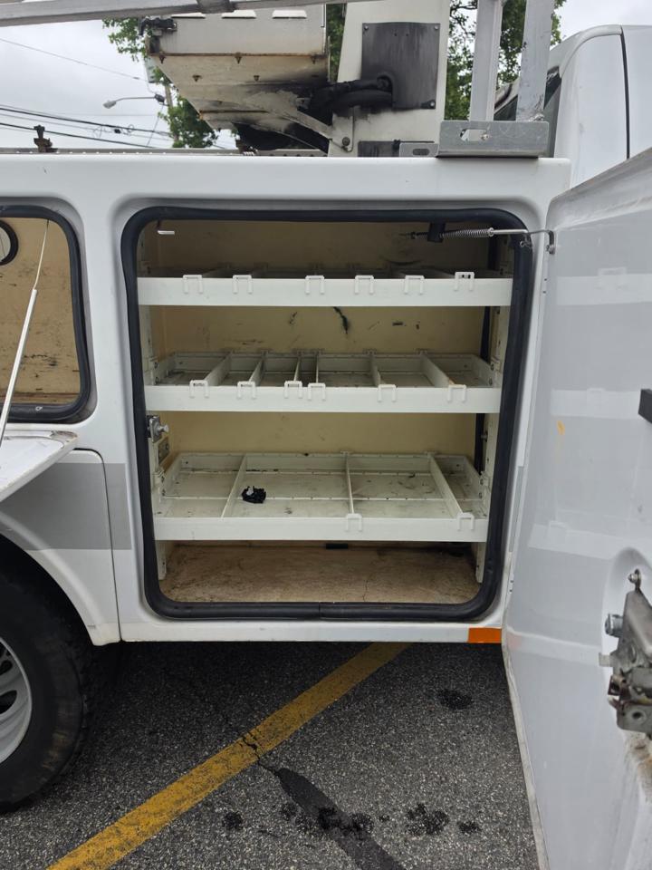 Ford F-450 SD Regular Cab DRW 2WD 2012
