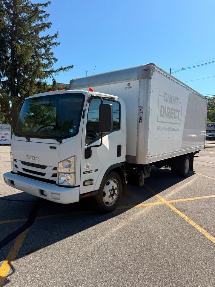 Isuzu NQR  2022
