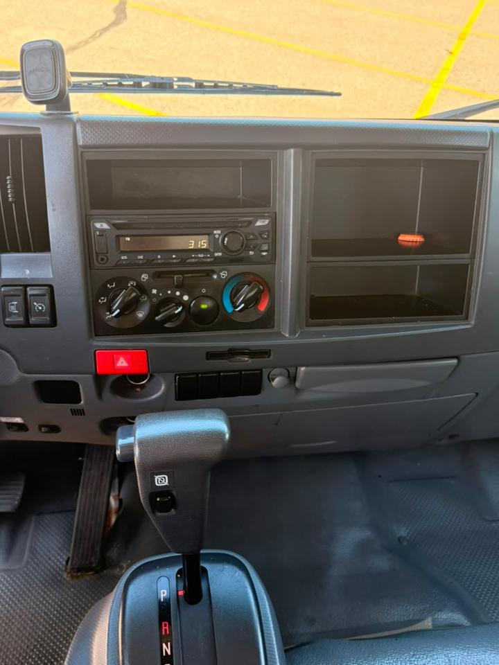 Isuzu NQR  2022