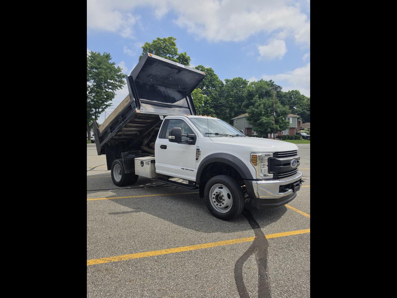 Ford F-550 Regular Cab DRW 4WD 2019
