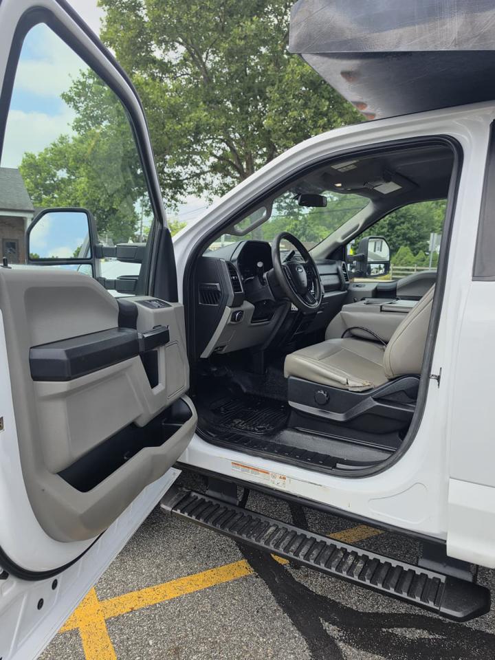 Ford F-550 Regular Cab DRW 4WD 2019