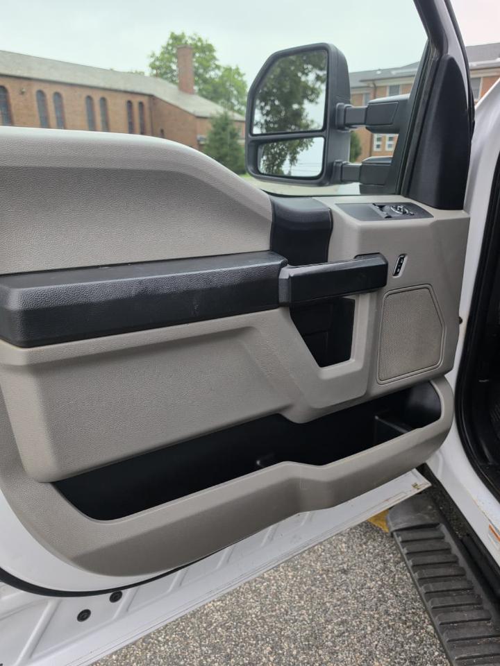 Ford F-550 Regular Cab DRW 4WD 2019