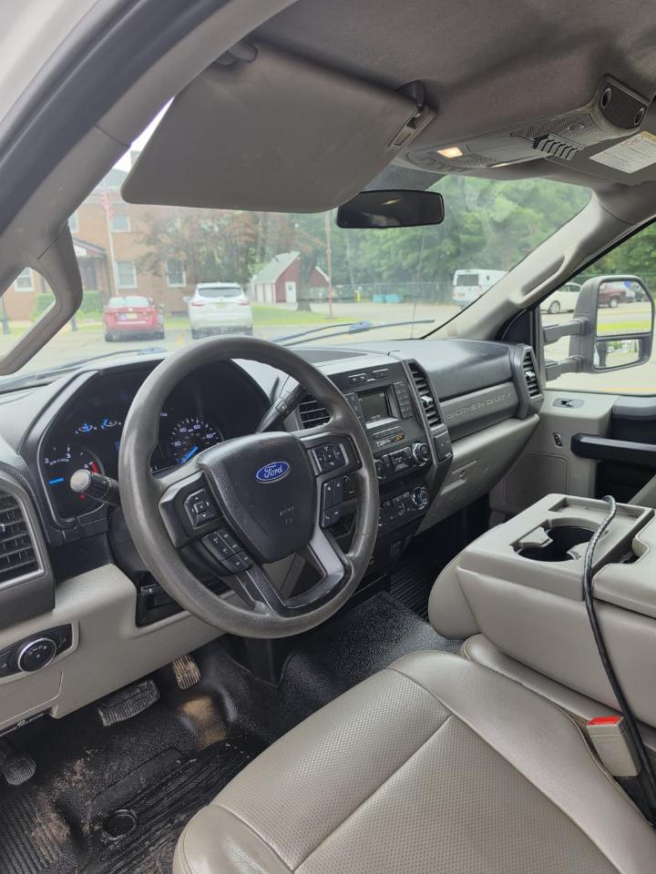 Ford F-550 Regular Cab DRW 4WD 2019