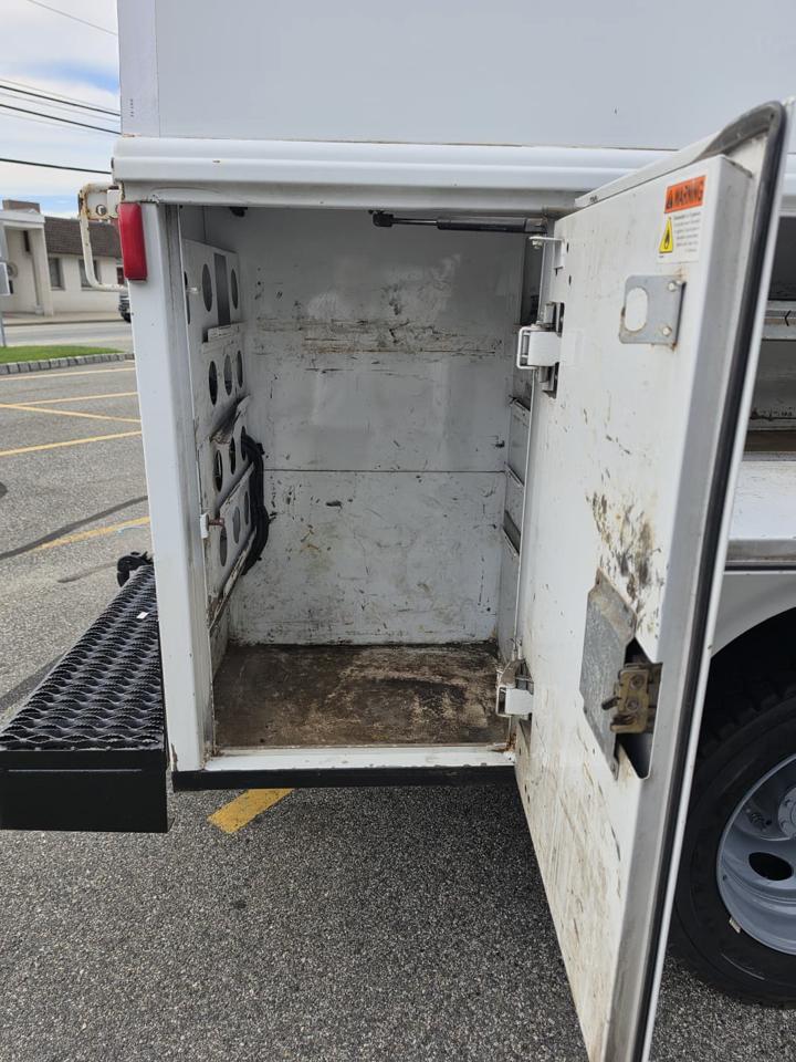 Ford F-450 SD Crew Cab DRW 2WD 2014