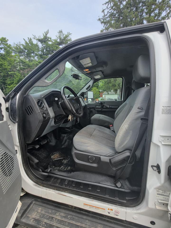 Ford F-450 SD Crew Cab DRW 2WD 2014