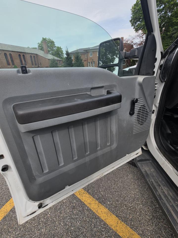 Ford F-450 SD Crew Cab DRW 2WD 2014