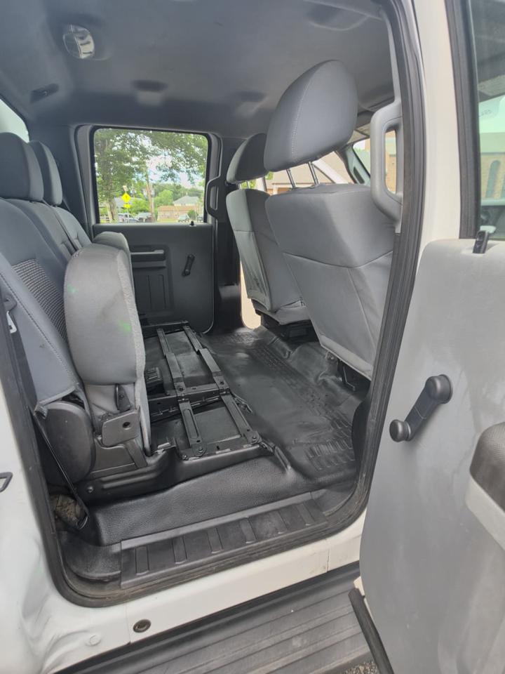 Ford F-450 SD Crew Cab DRW 2WD 2014