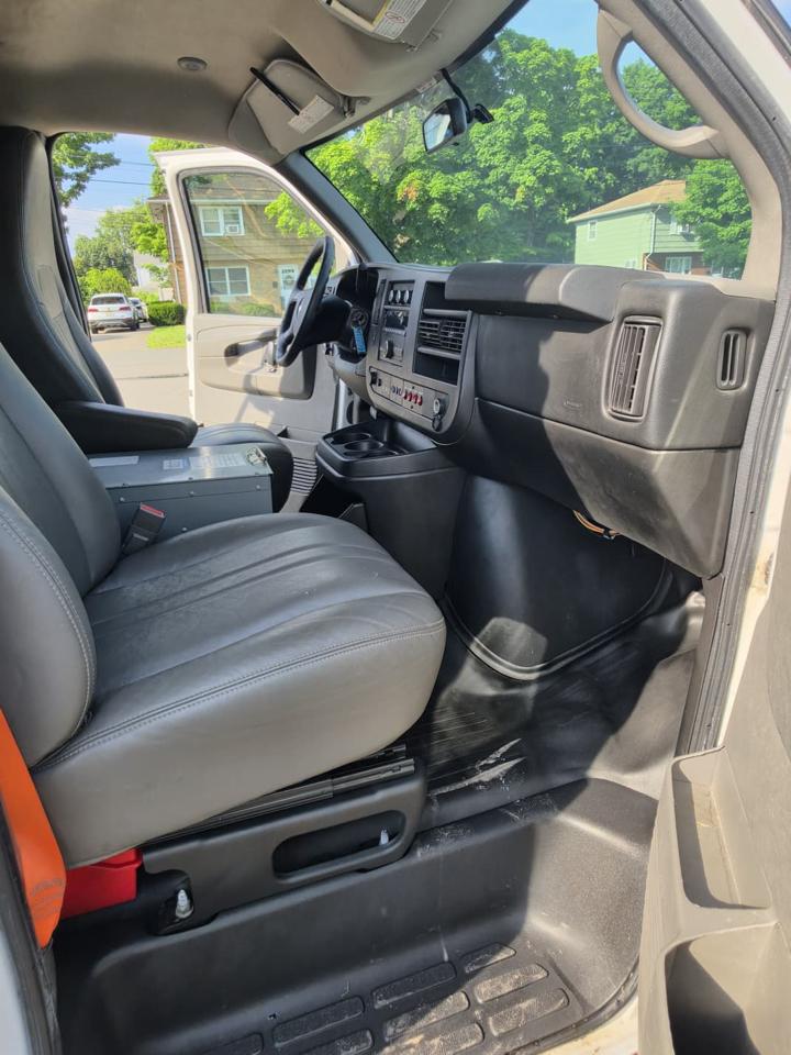 Chevrolet Express 2500 Cargo FFV 2015