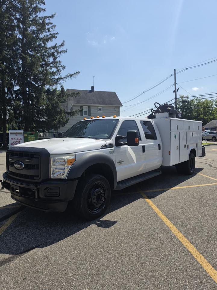 Ford F-550 Crew Cab DRW 2WD 2016