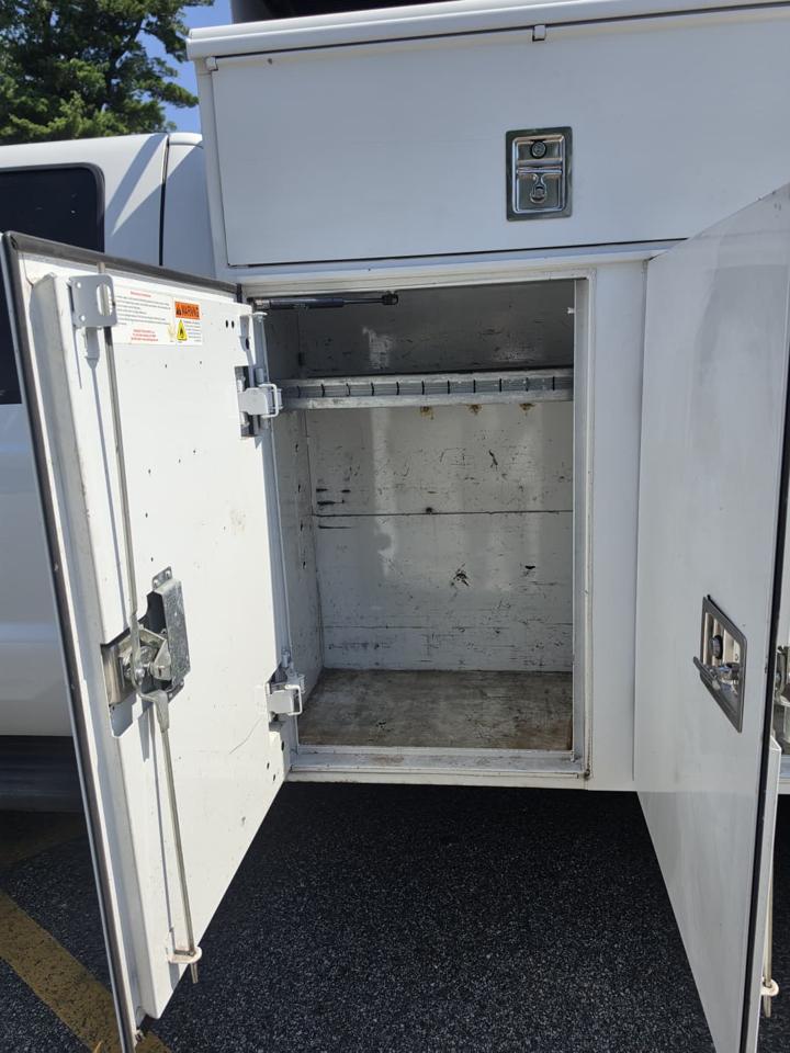 Ford F-550 Crew Cab DRW 2WD 2016