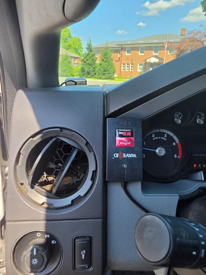 Ford F-550 Crew Cab DRW 2WD 2016