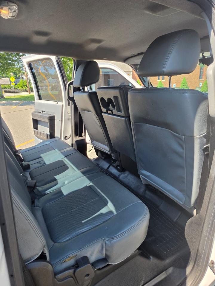Ford F-550 Crew Cab DRW 2WD 2016