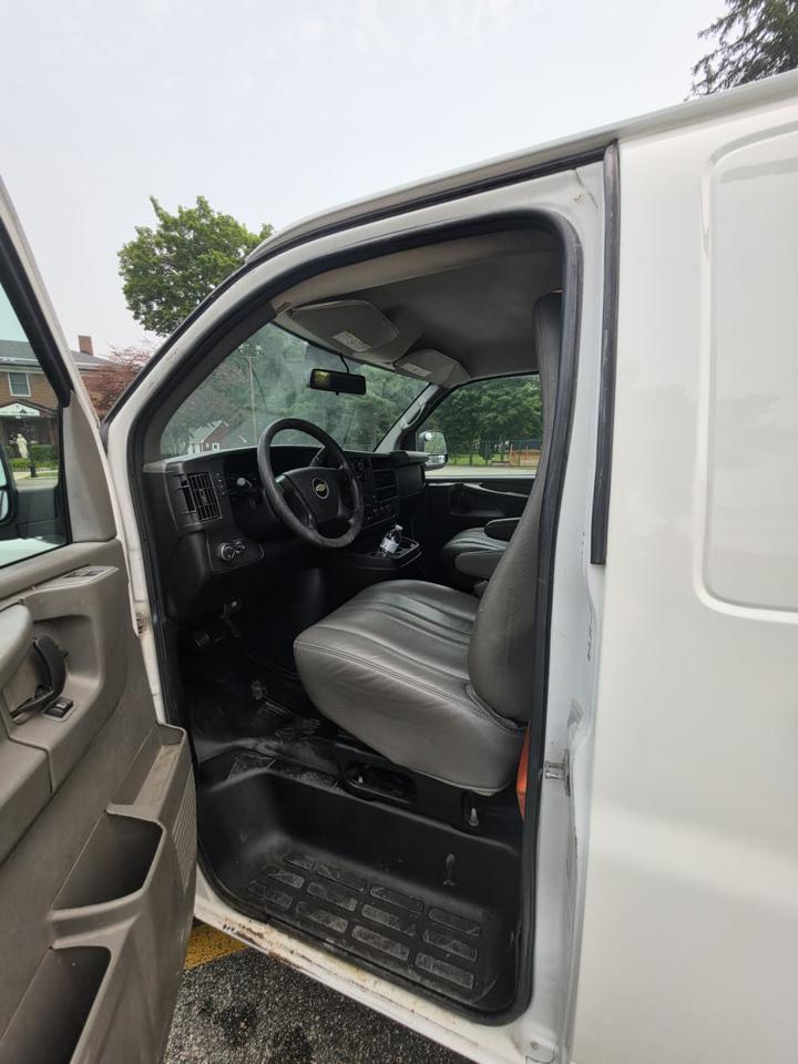 Chevrolet Express 2500 Cargo 2014