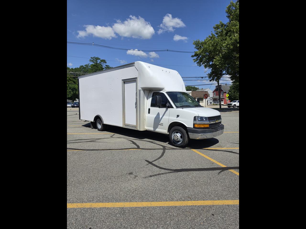 Chevrolet Express G4500 159" 2018