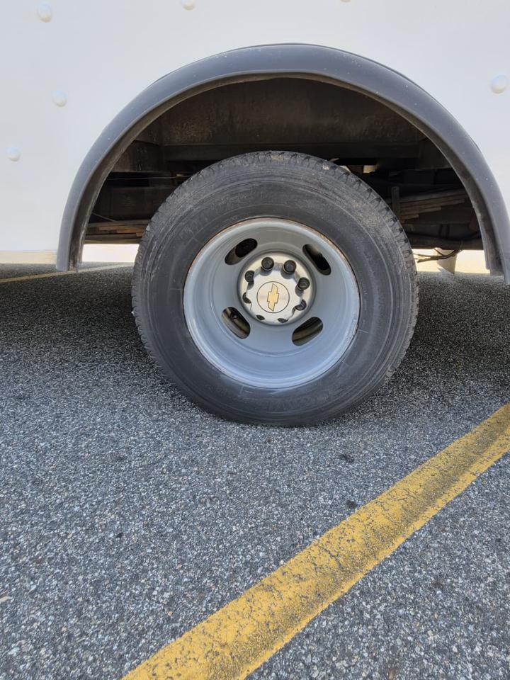 Chevrolet Express G4500 159" 2018