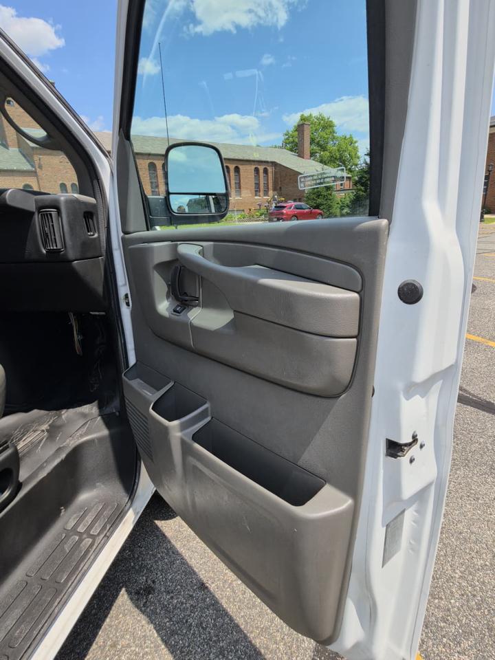 Chevrolet Express 2500 Cargo FFV 2015