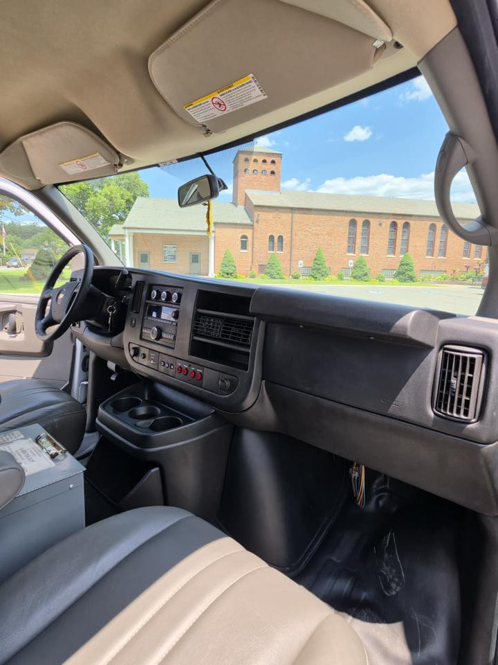 Chevrolet Express 2500 Cargo FFV 2015