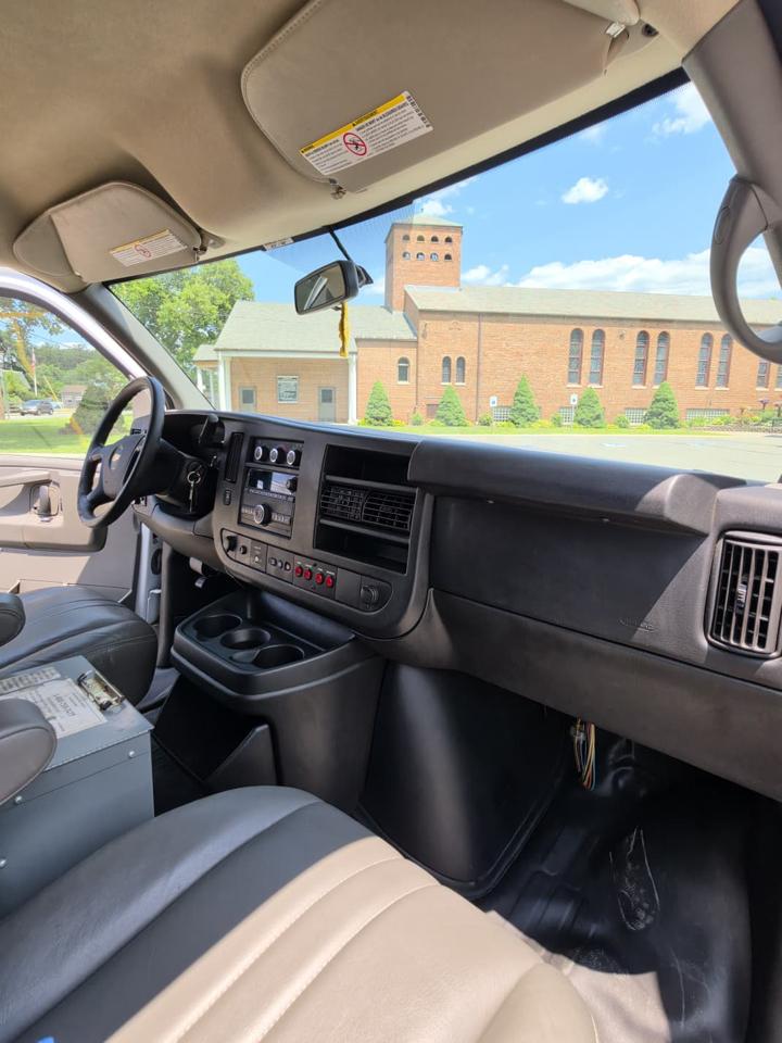 Chevrolet Express 2500 Cargo FFV 2015