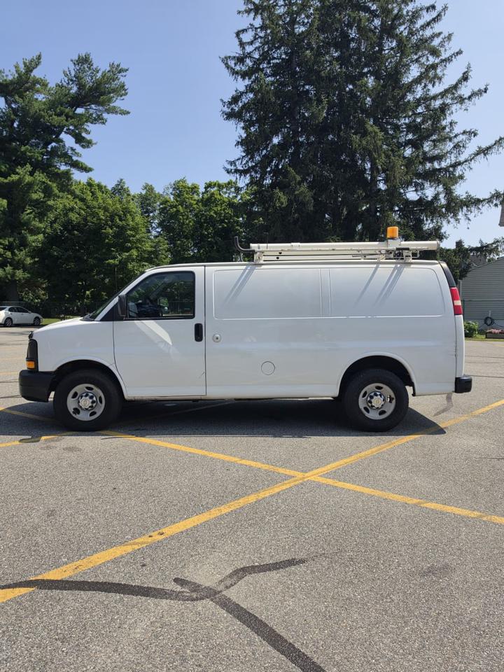 Chevrolet Express 2500 Cargo 2012
