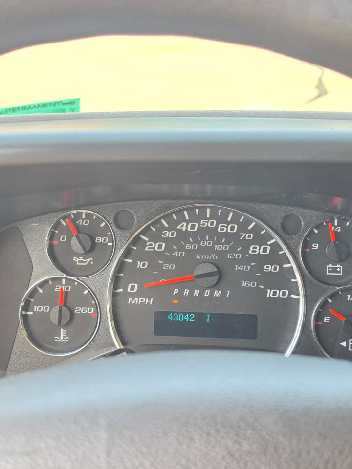 Chevrolet Express 2500 Cargo 2012