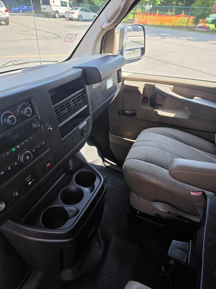 Chevrolet Express 2500 Cargo 2012
