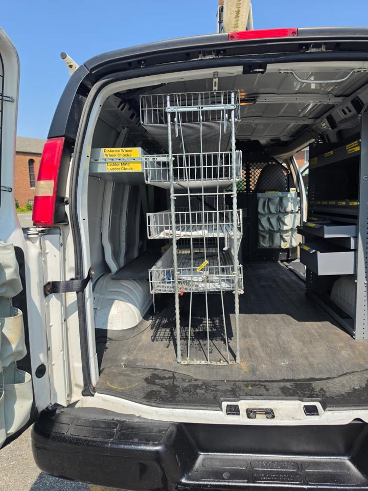 Chevrolet Express 2500 Cargo 2012