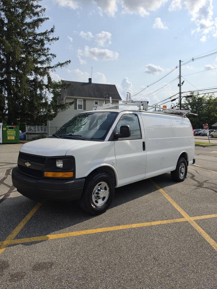 Chevrolet Express 2500 Cargo 2011