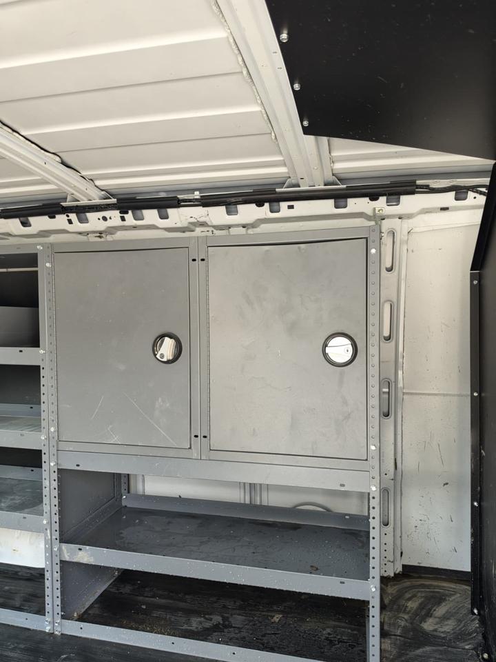 Chevrolet Express 2500 Cargo 2011