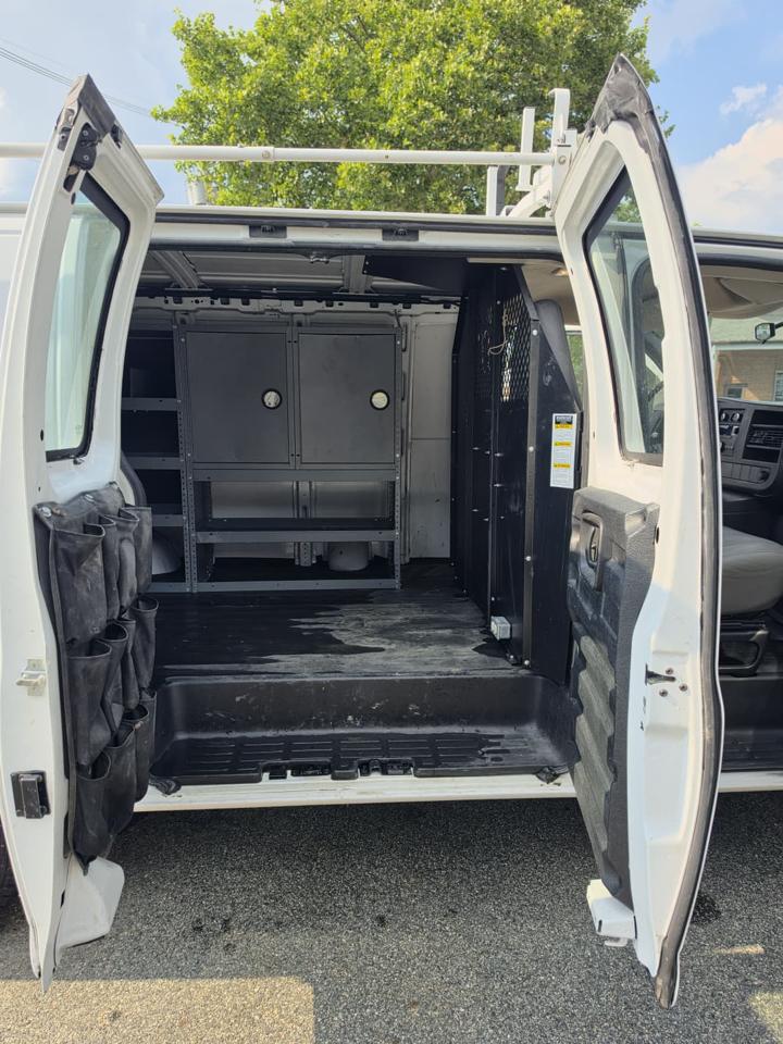 Chevrolet Express 2500 Cargo 2011