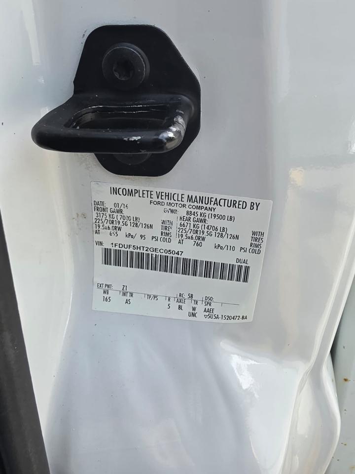 Ford F-550 Regular Cab DRW 4WD 2016