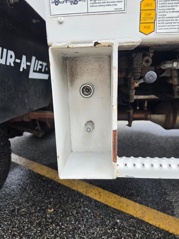 Ford F-550 Regular Cab DRW 4WD 2016