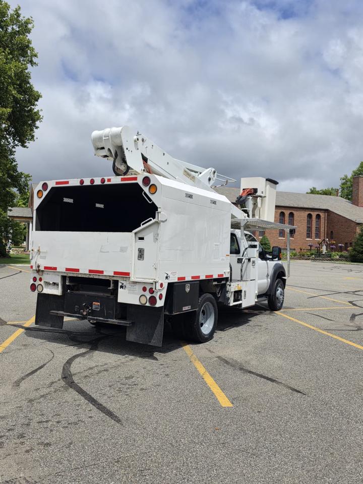 Ford F-550 Regular Cab DRW 4WD 2016